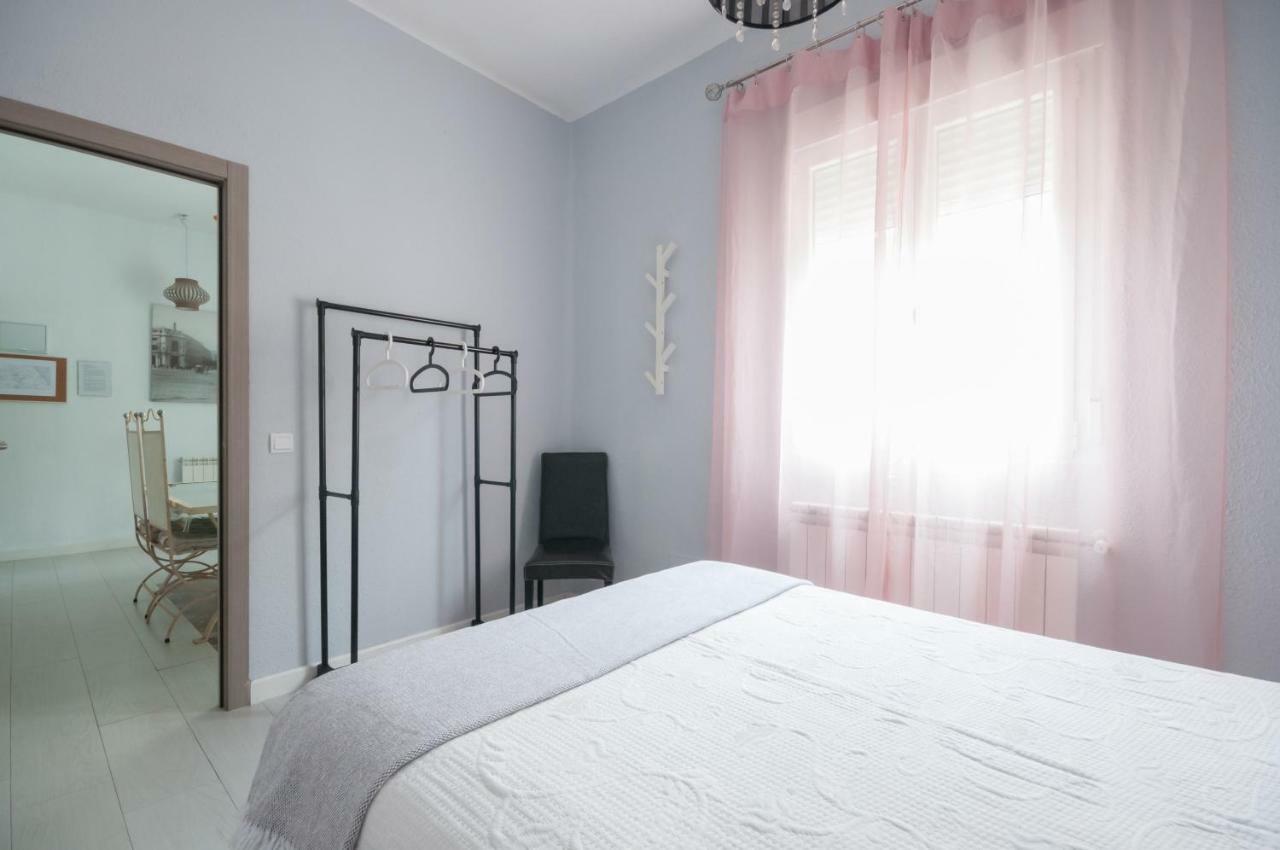 Apartamento 6 Mirasierras Madrid Dış mekan fotoğraf
